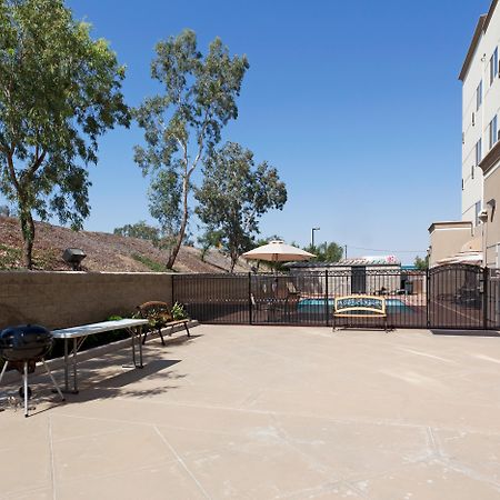 Holiday Inn Express & Suites Bakersfield Central By Ihg Cameră foto