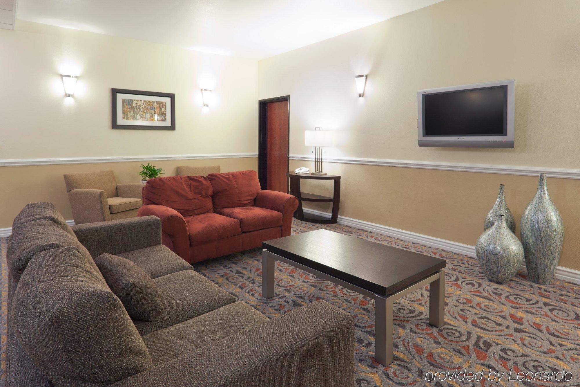 Holiday Inn Express & Suites Bakersfield Central By Ihg Cameră foto