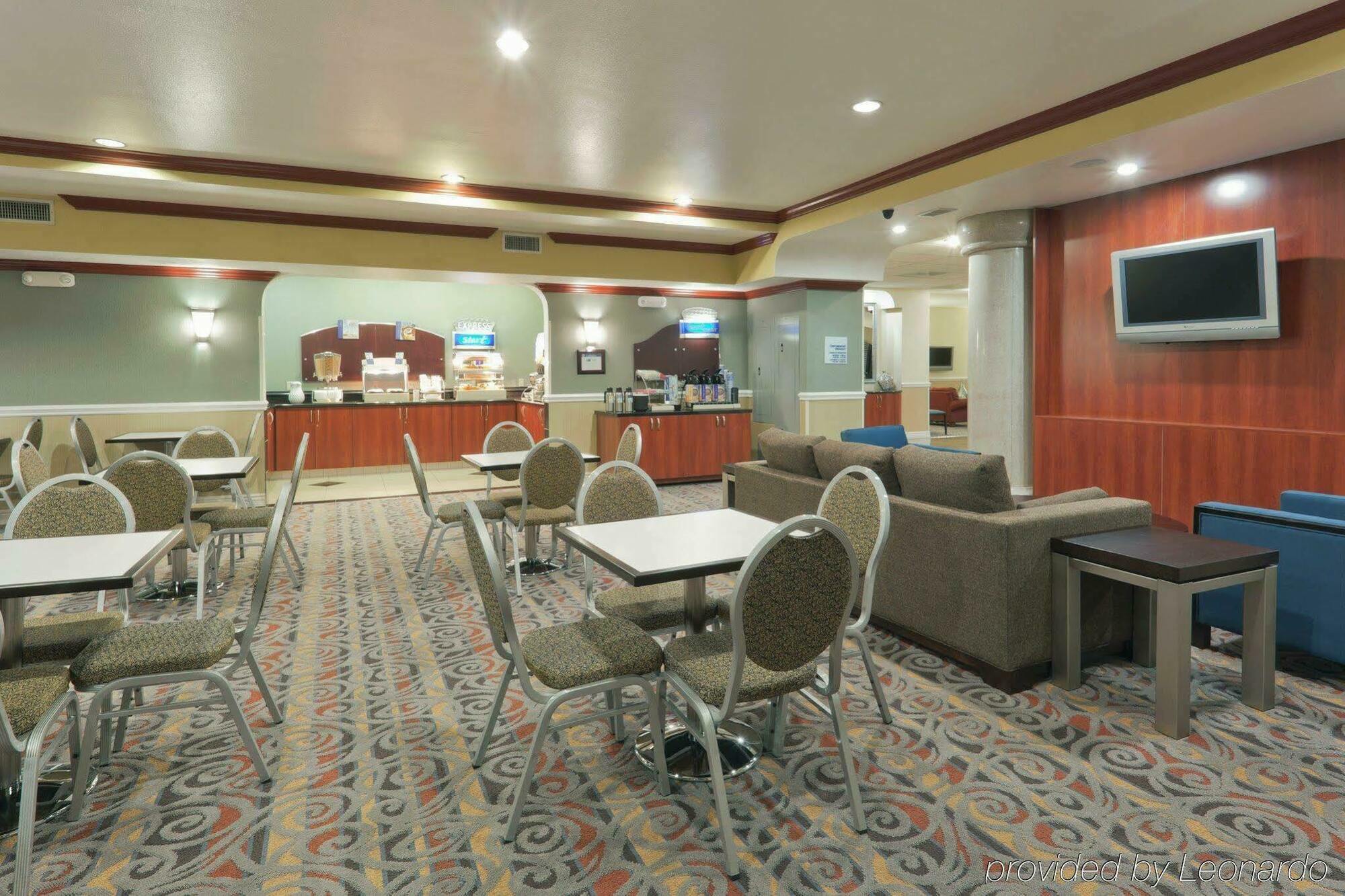 Holiday Inn Express & Suites Bakersfield Central By Ihg Restaurant foto